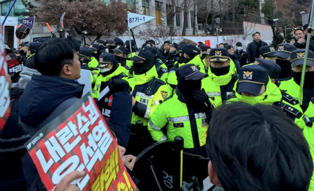 대통령 관저 앞 1만 노동자, "윤석열 우리가 체포하자"