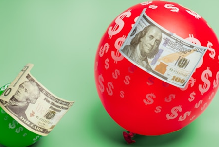 미국 경제, 허풍 아래의 실상